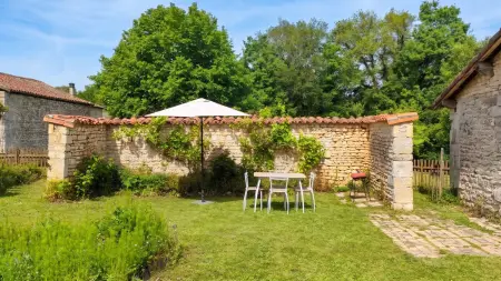 Maison charmante à Villiers-le-Roux avec jardin, Maison 4 personnes à Villiers le Roux : photo 8