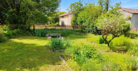 Maison charmante à Villiers-le-Roux avec jardin, Maison 4 personnes à Villiers le Roux : photo 10