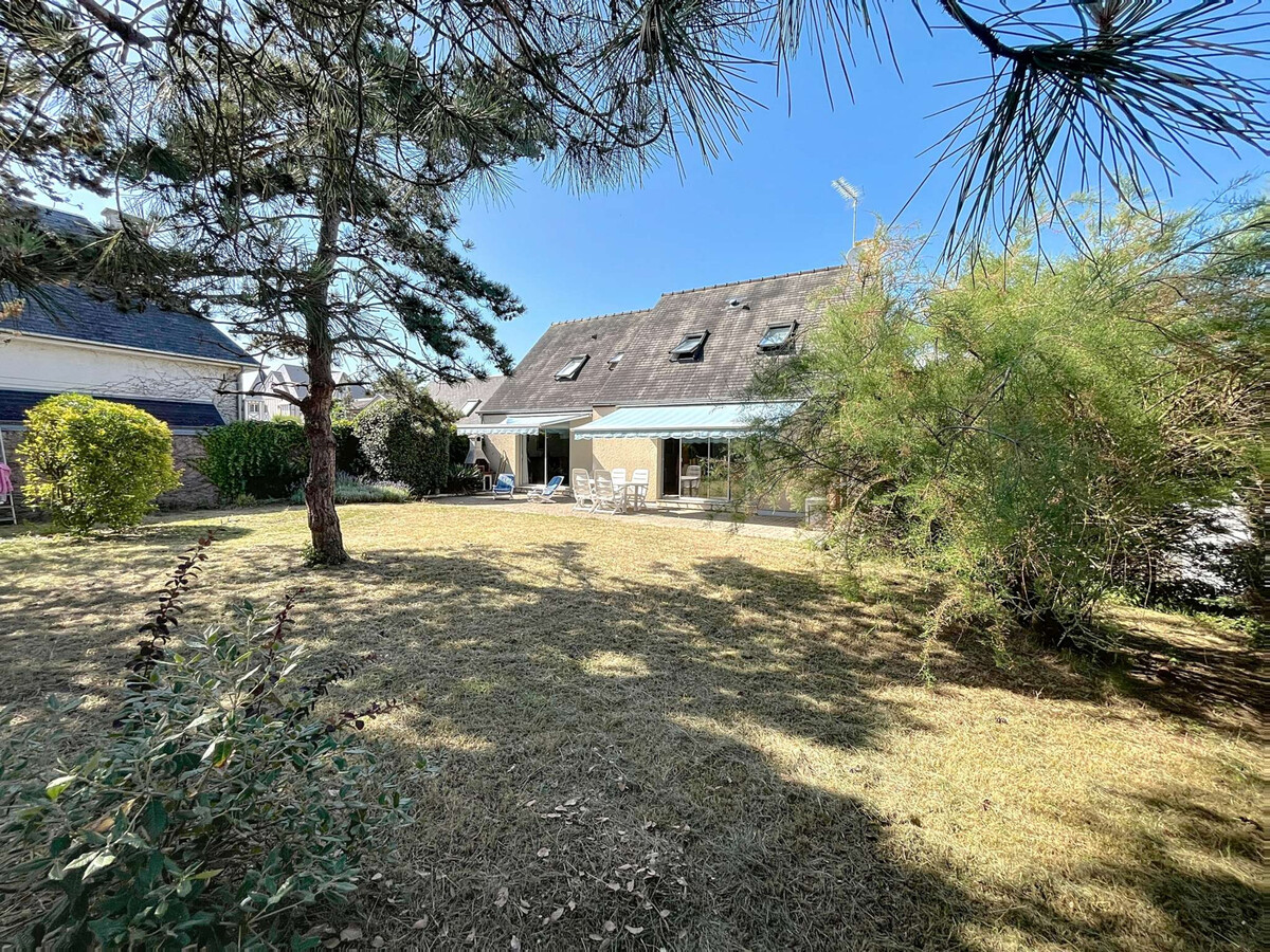 Villa 5 chambres à 50m de la plage, Jullouville - Photo 1