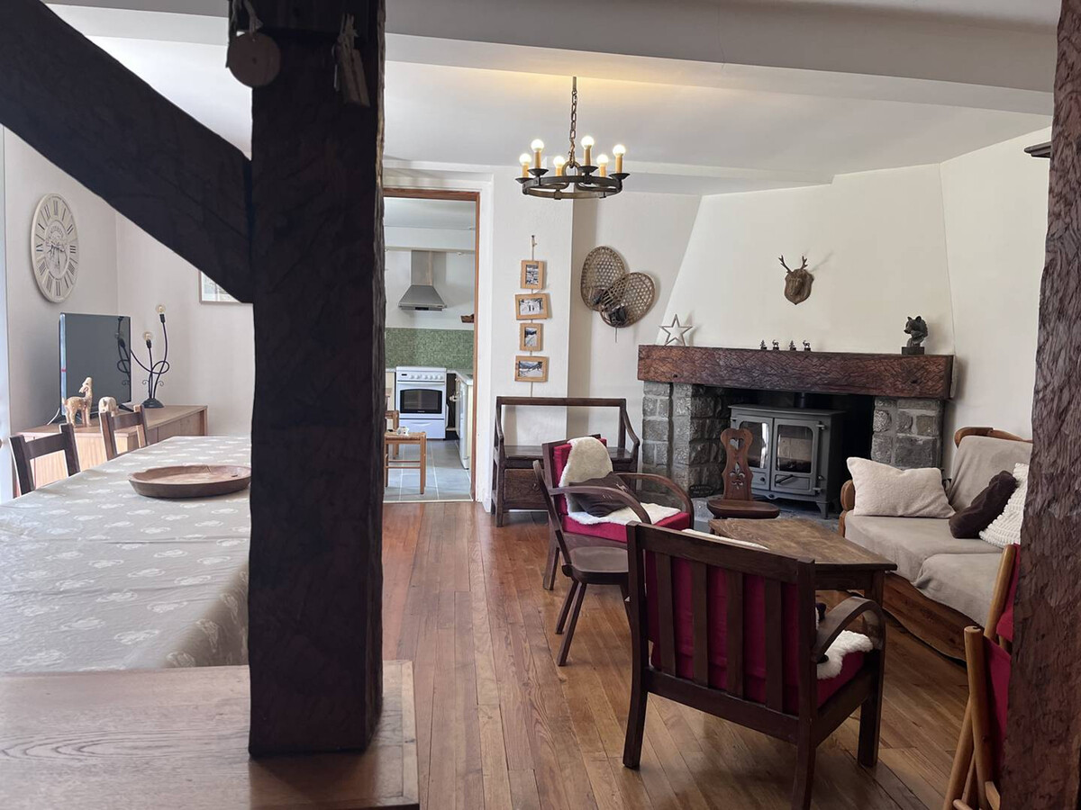 Maison 5 chambres, jardin central à Cauterets - Photo 2
