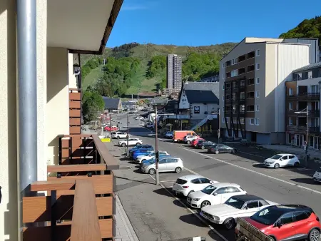 Studio montagnard 28m² Super Besse, parking privé - Photo 31