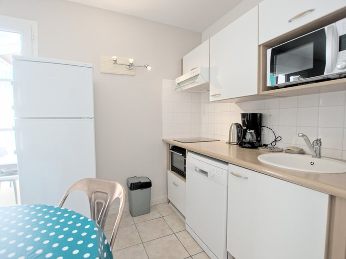 Appartement 1 chambre avec cour privée à Saint-Martin-de-Ré - Photo 2
