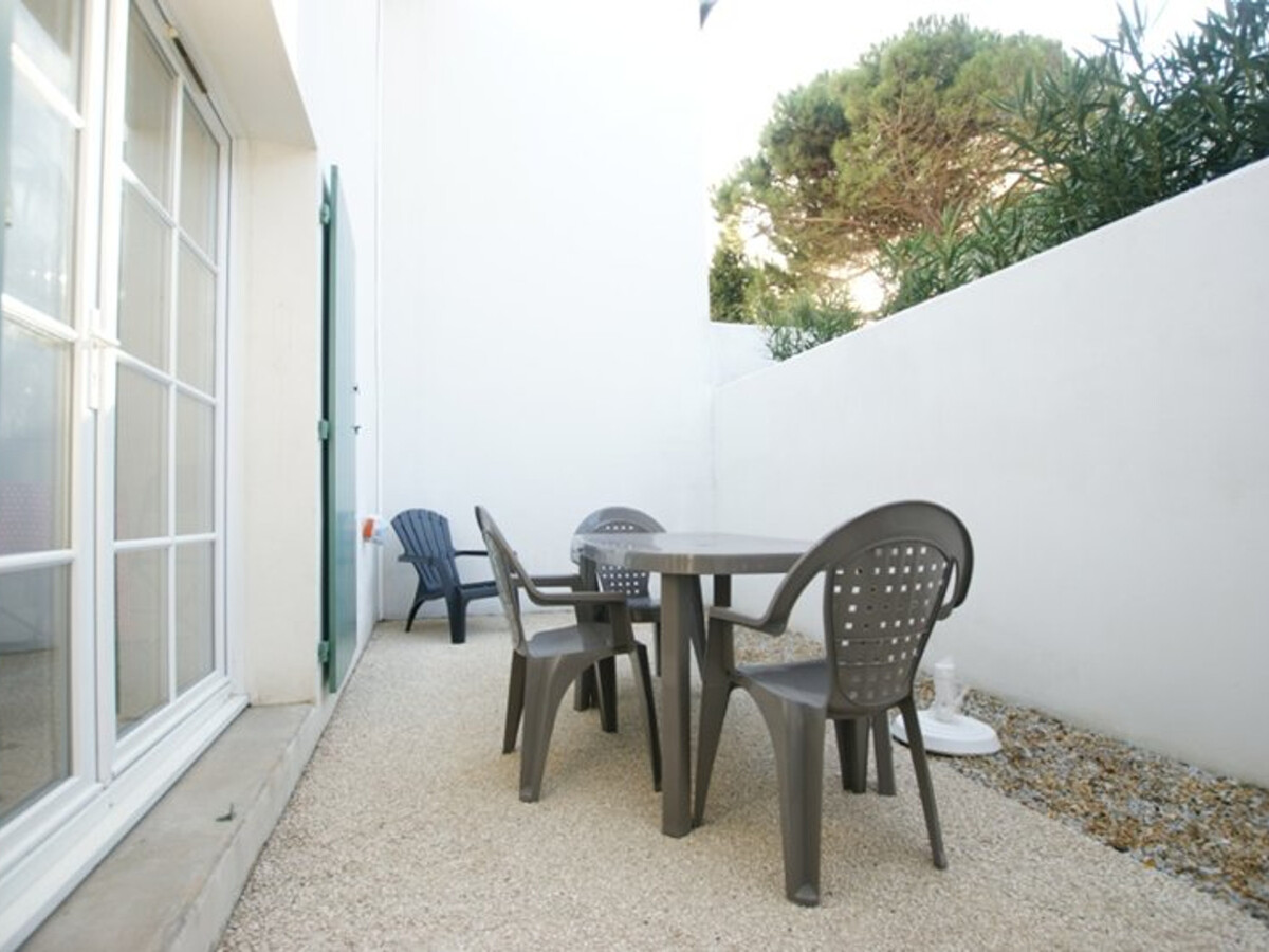 Appartement intramuros avec cour privée à Saint-Martin-de-Ré - Photo 6