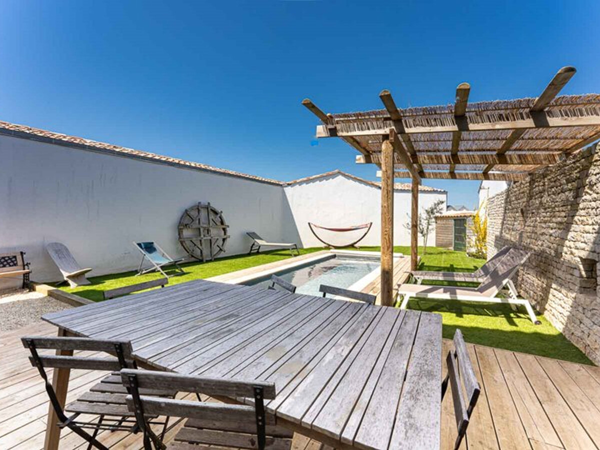 Villa Bel Ebat au Bois-Plage-en-Ré, piscine et nage à contre-courant - Photo 25