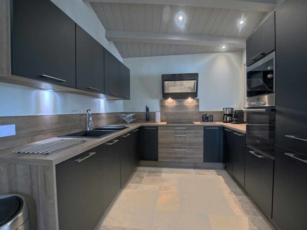 Maison 90m² 3 chambres avec cour Sud-Est à La Flotte - Photo 3