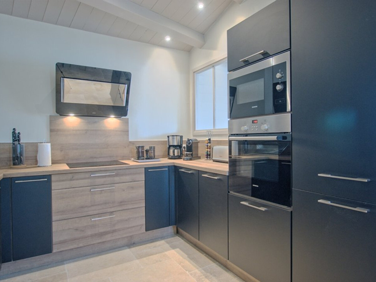 Maison 90m² 3 chambres avec cour Sud-Est à La Flotte - Photo 7