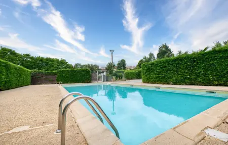 Maison du Périgord Noir avec piscine partagée : photo 11