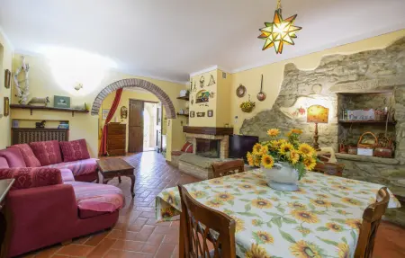 Maison 6 chambres avec piscine à Cortona : photo 33