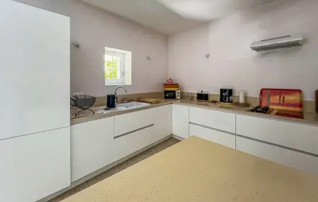 Maison en pierre 4 chambres avec piscine à Tarascon : photo 7