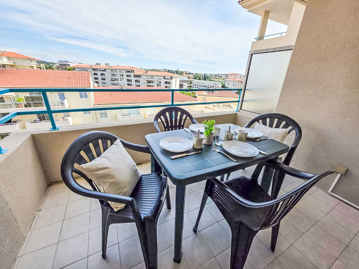 Appartement Les Pins Bleus, 100m de la plage - Photo 5