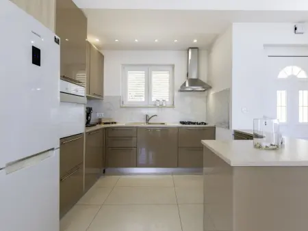 Villa Ena – Maison 5 chambres avec piscine à Labin : photo 8