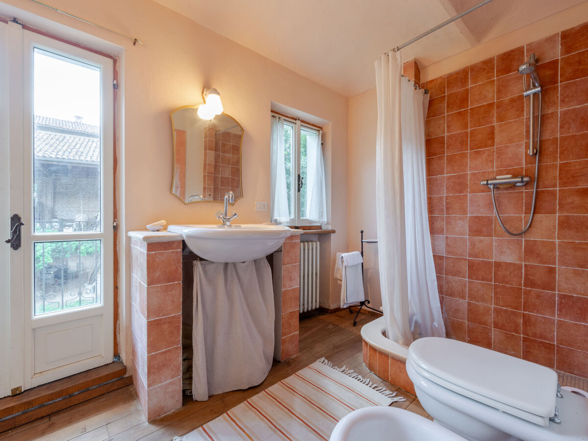 Mainero, cottage rustique 230 m² à Soglio - Photo 23
