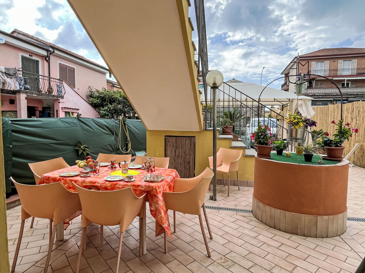 Appartement rénové 3 pièces entre mer et collines à Imperia - Photo 27