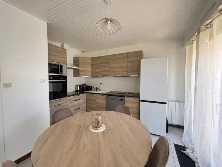 Maison aux Sables-d'Olonne, jardin clos, 4 couchages : photo 3