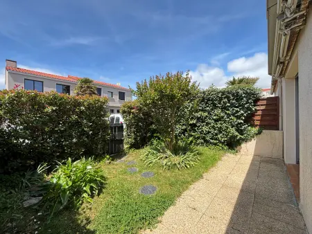 Maison aux Sables-d'Olonne, jardin clos, 4 couchages : photo 11