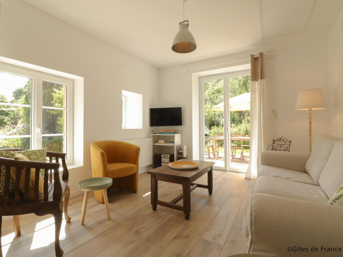 Longère 6 pers. avec jardin 4000 m² à Saint-Fraimbault - Photo 6