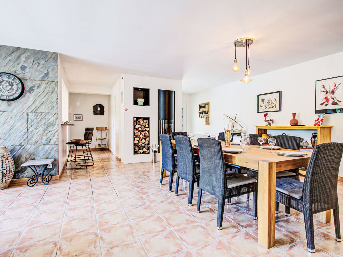 Maison Côté Sud à Fourques, piscine chauffée 9x4m - Photo 11