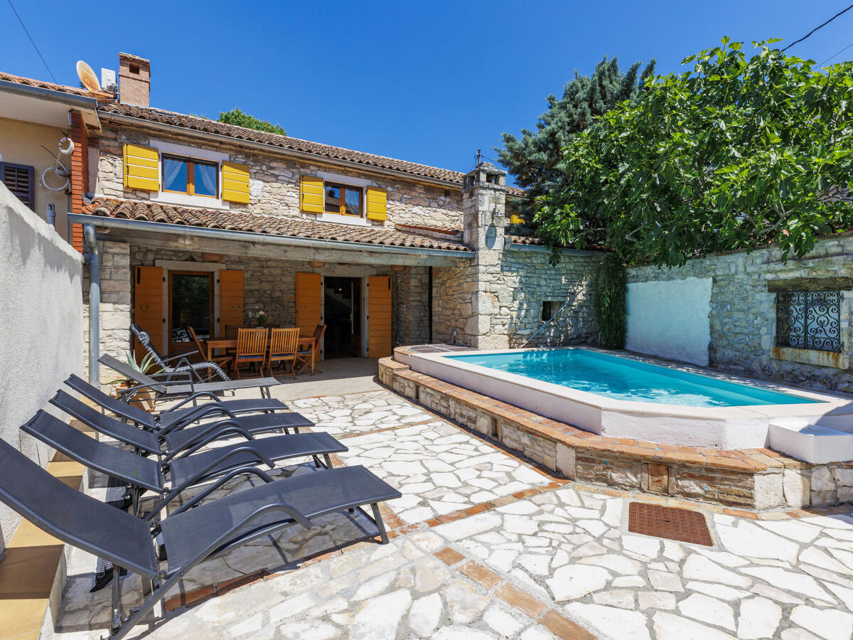 Villa Puntarina à Barban : maison 6 pers. piscine privée - Photo 1
