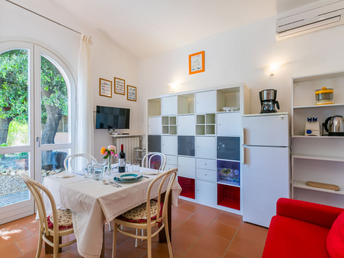 Maison delle Rose à Livourne, vue mer, jardin et plage à 900 m - Photo 5