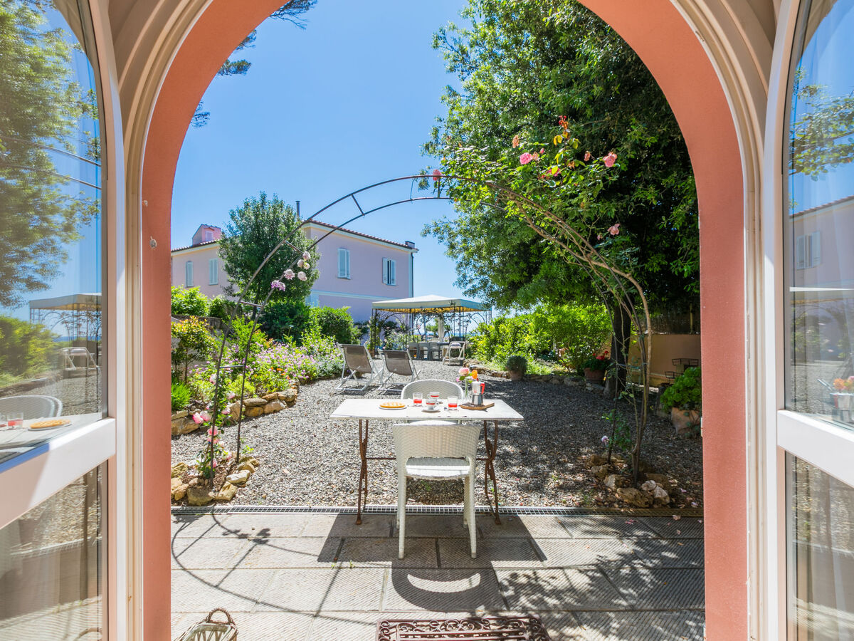 Maison delle Rose à Livourne, vue mer, jardin et plage à 900 m - Photo 28