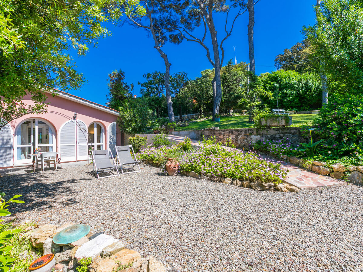 Maison delle Rose à Livourne, vue mer, jardin et plage à 900 m - Photo 36