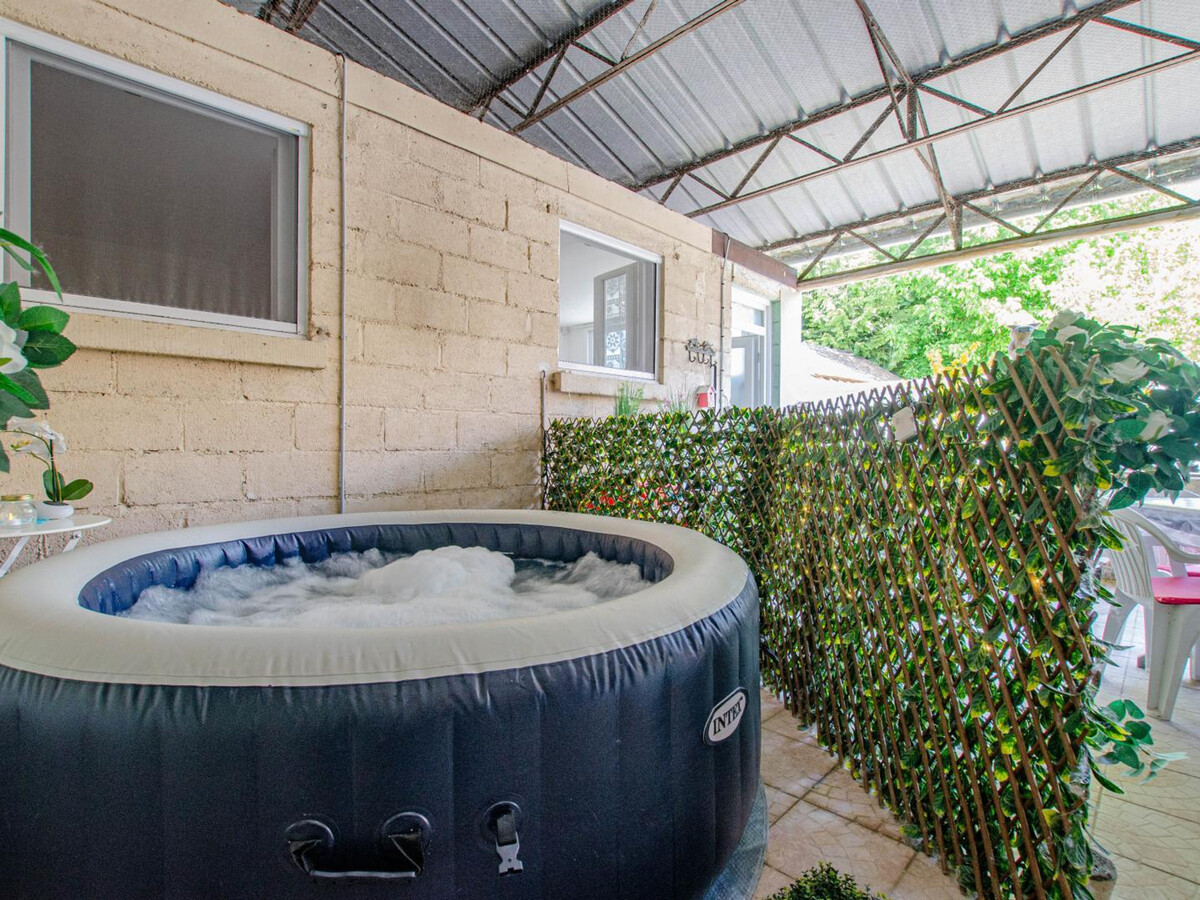 Gîte plain pied avec spa et terrasse au Mériot - Photo 3