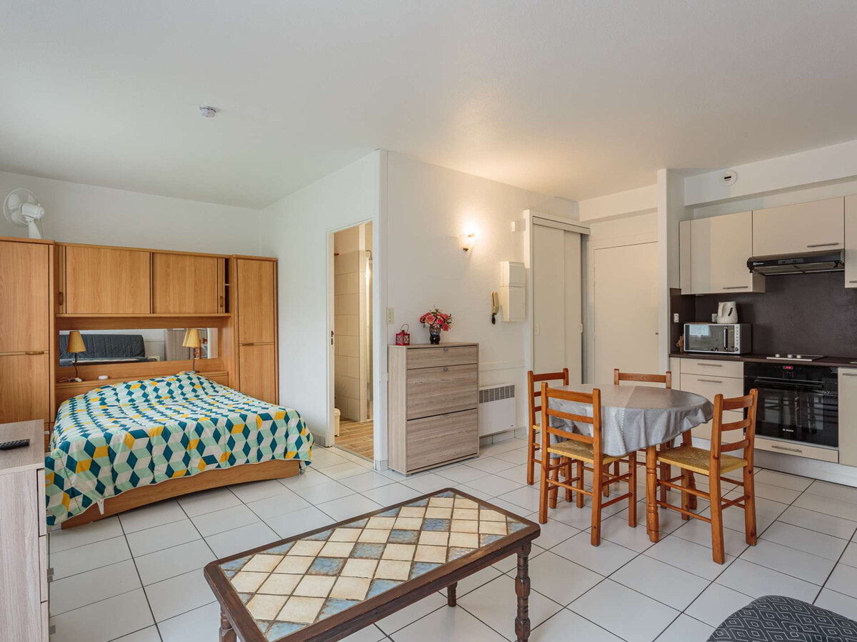 Studio rez-de-chaussée avec jardin privé à Cambo-les-Bains - Photo 3