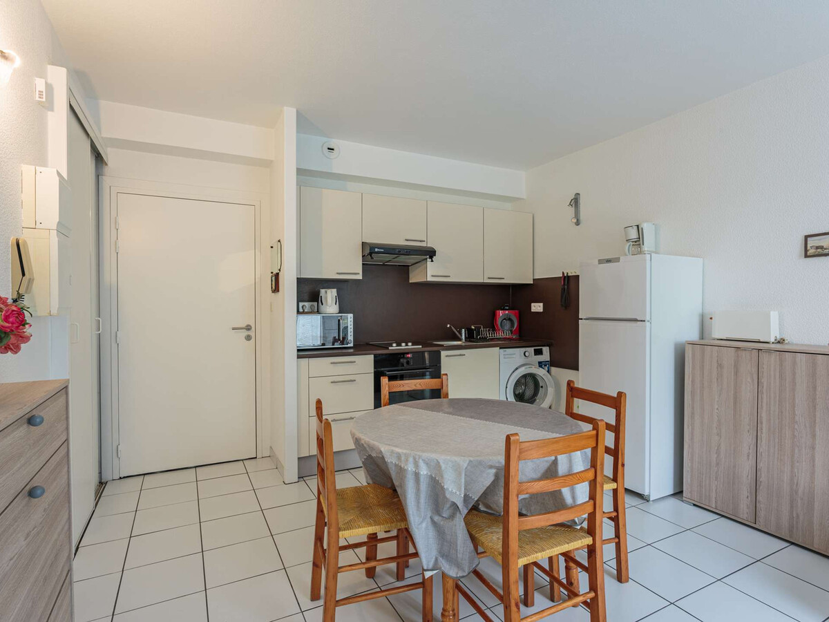 Studio rez-de-chaussée avec jardin privé à Cambo-les-Bains - Photo 4