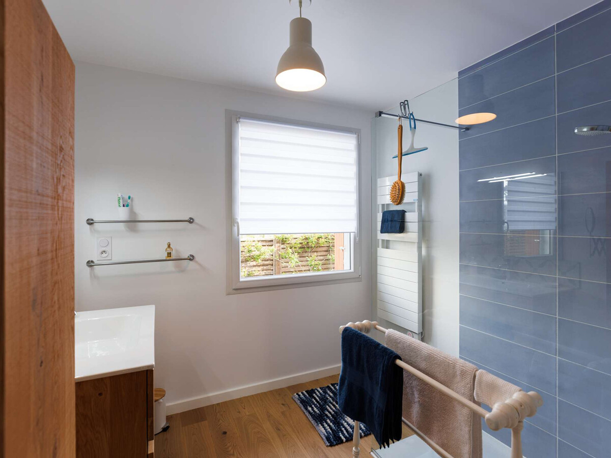 Maison 4★ Trégastel, 130m², 8 pers., jardin clos et parking - Photo 11