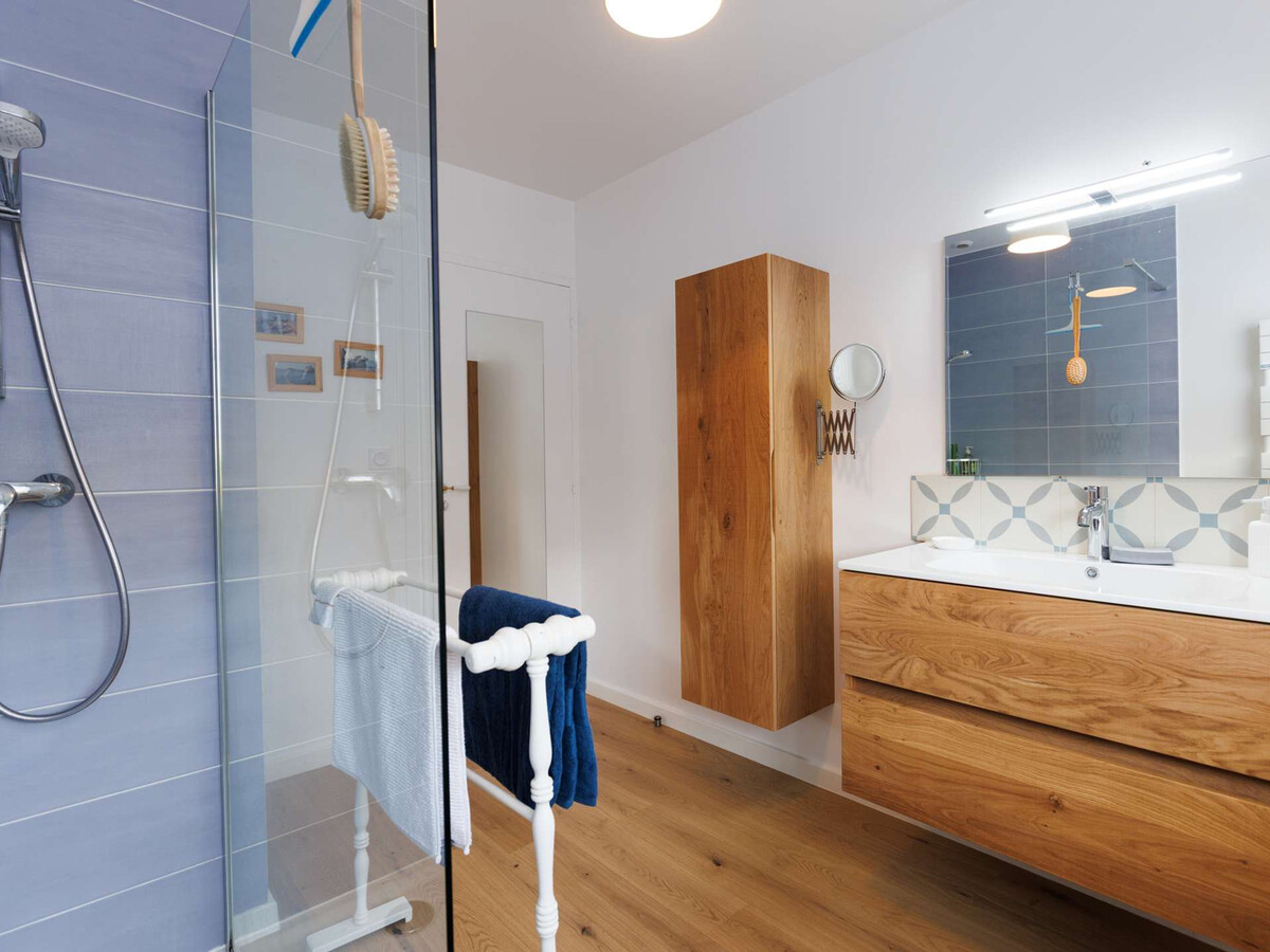 Maison 4★ Trégastel, 130m², 8 pers., jardin clos et parking - Photo 12
