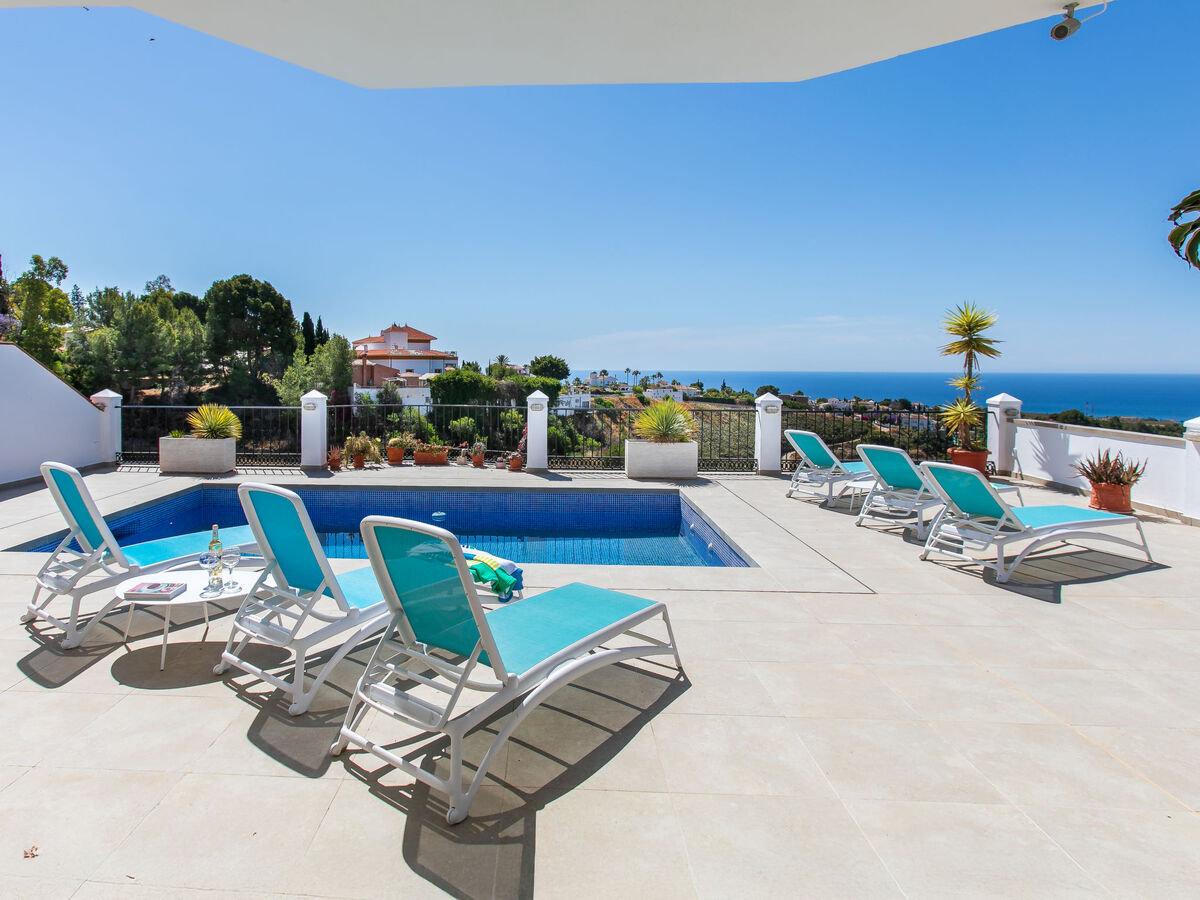 Villa Almijara à Nerja : 8 personnes, piscine privée - Photo 4