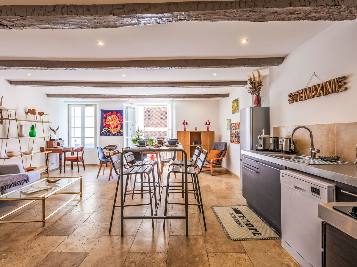 Appartement Les Palmiers à 150 m de la plage - Photo 2