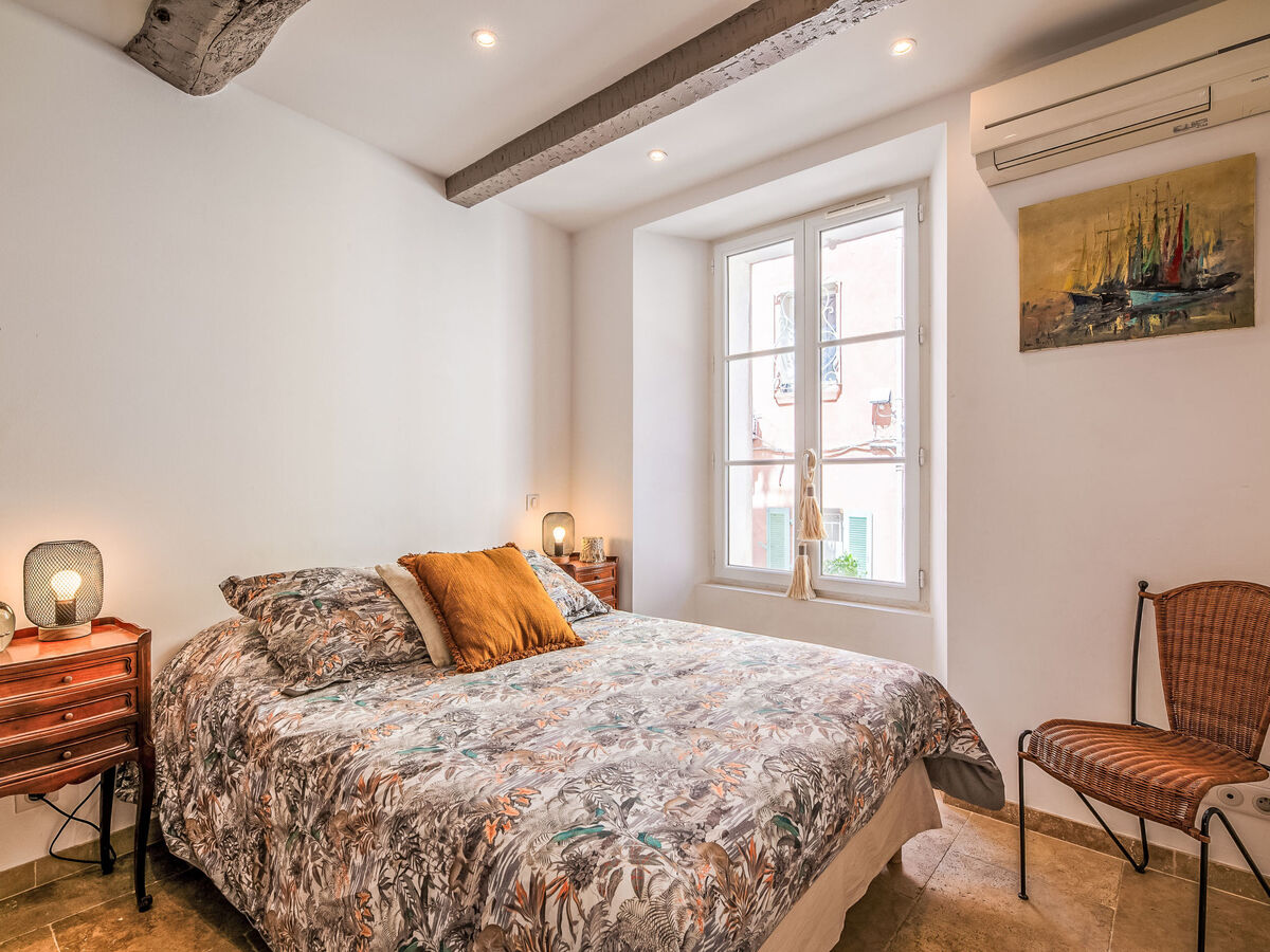 Appartement Les Palmiers à 150 m de la plage - Photo 3