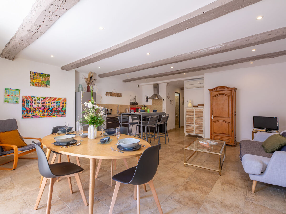 Appartement Les Palmiers à 150 m de la plage - Photo 9