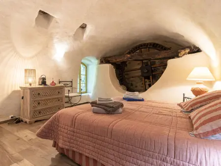Casa Gabrielle – Villa 8 pièces, piscine et parc 1 ha à Lama - Photo 28