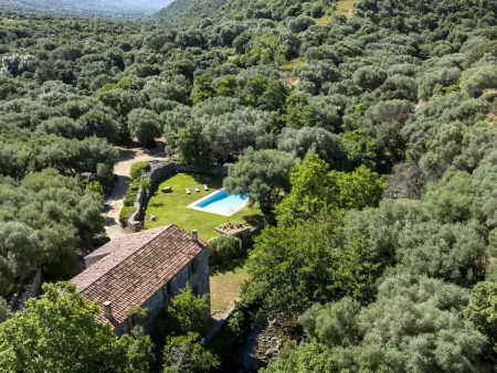 Casa Gabrielle – Villa 8 pièces, piscine et parc 1 ha à Lama - Photo 40