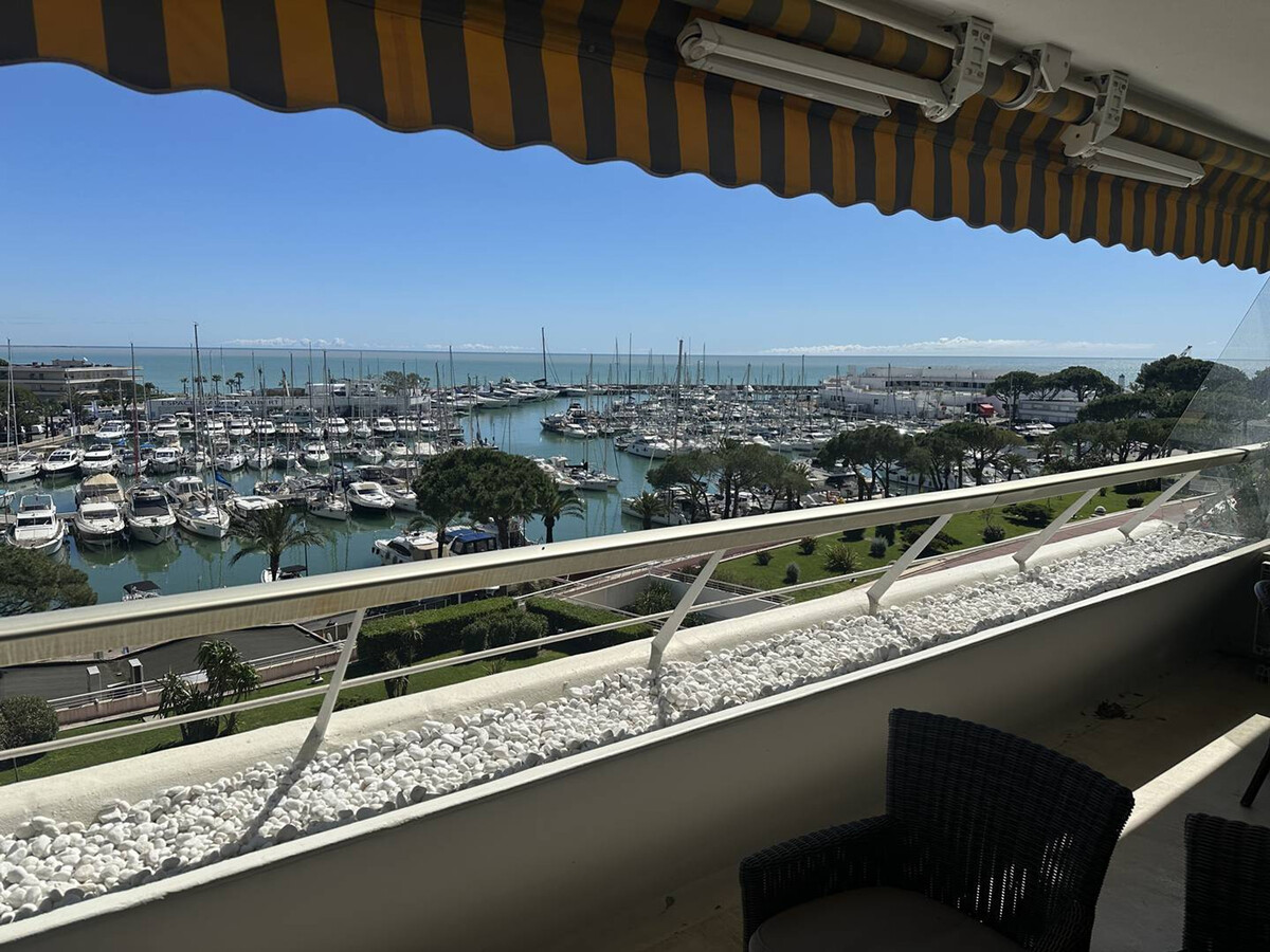 Appartement 4 pers. terrasse 20 m² vue port, parking - Photo 12