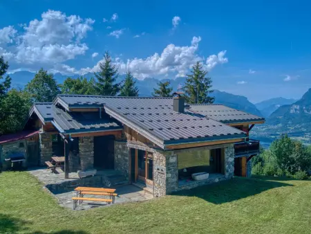 Location chalet à Saint Gervais les Bains, Chalet familial à Saint-Gervais, 6 chambres, 12 pers, WiFi, parking