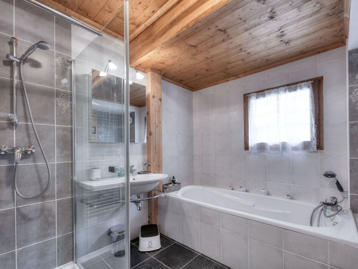 Duplex 8 pers, 4 chambres, vue montagne et parking - Photo 3