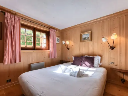 Chalet Savoyard Authentique, Ski aux Pieds, 8 Pers, Parking, Wifi - Photo 11
