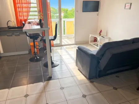 Charmant studio avec piscine à Le Gosier, 30 m², Appartement 2 personnes à Mare Gailard, Le Gosier : photo 10