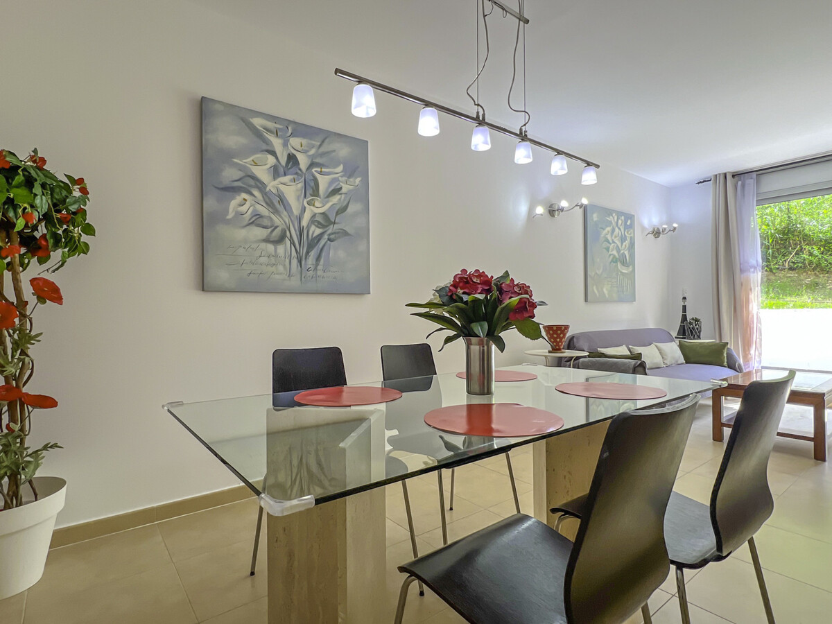Appartement 5 pers. à Fenals, terrasse, piscine et plages - Photo 2