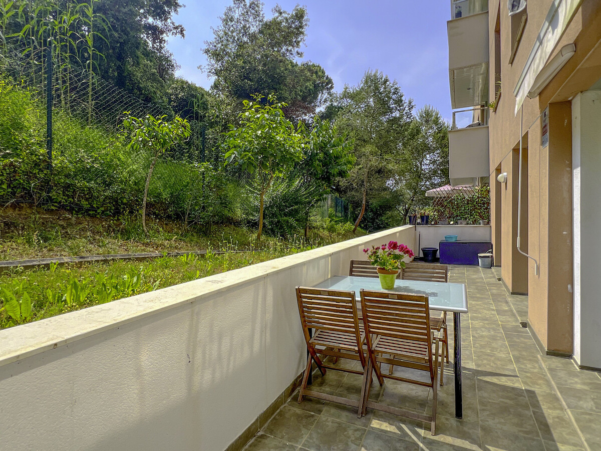 Appartement 5 pers. à Fenals, terrasse, piscine et plages - Photo 4