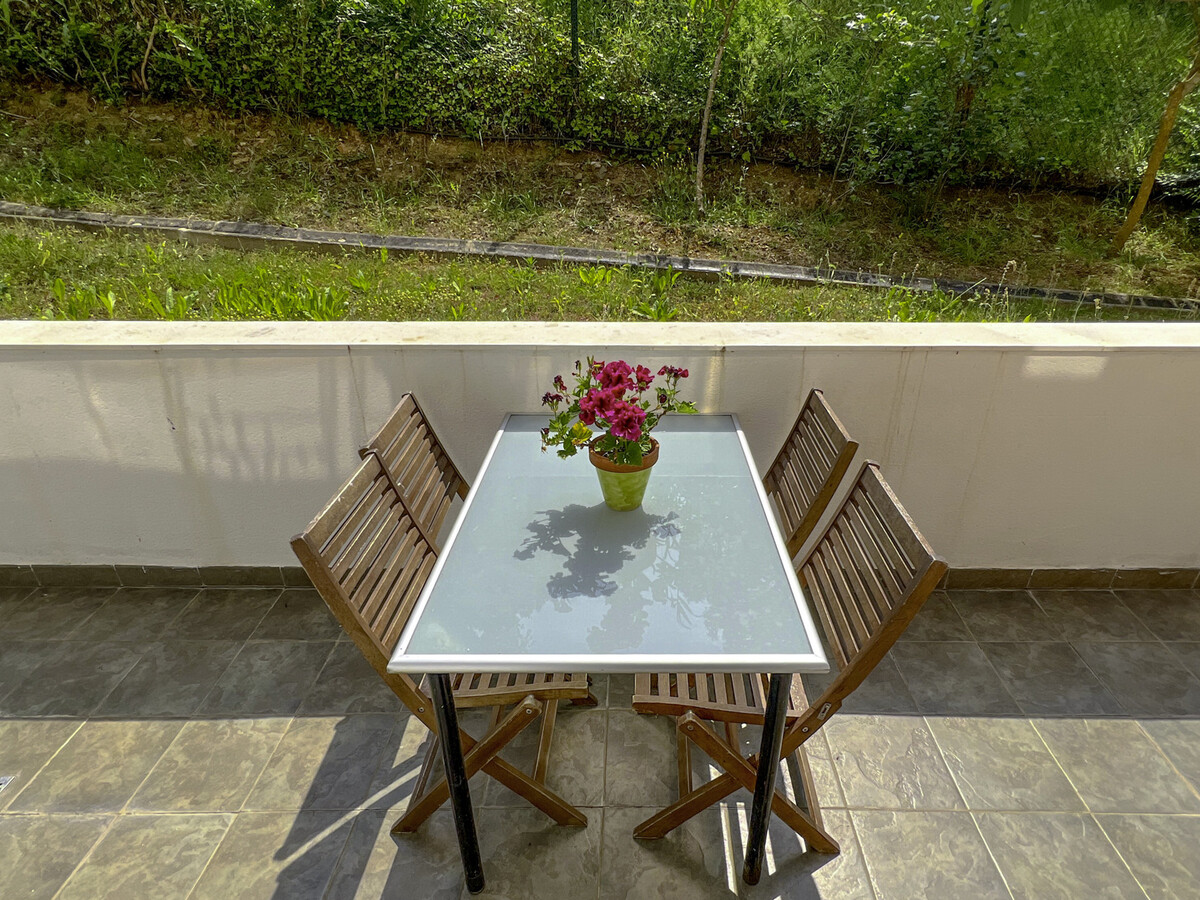 Appartement 5 pers. à Fenals, terrasse, piscine et plages - Photo 5