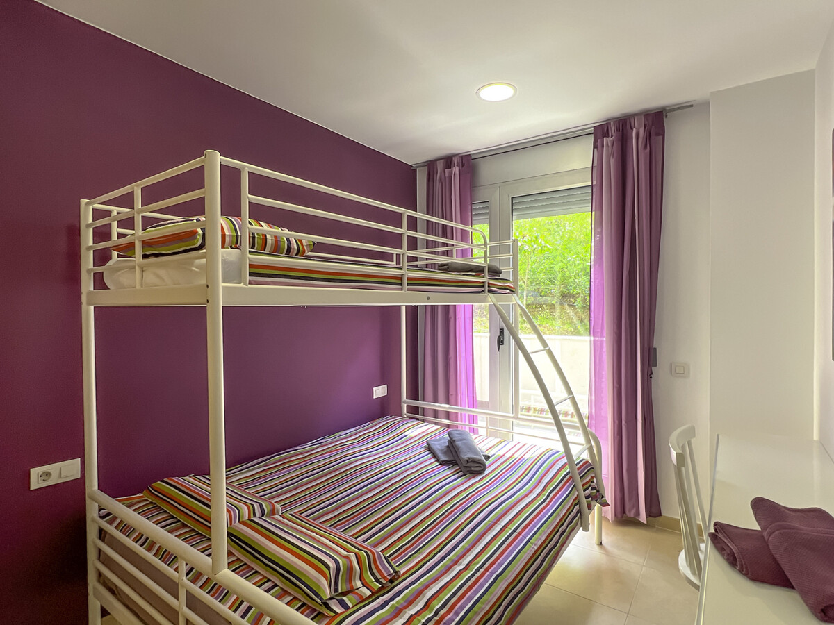 Appartement 5 pers. à Fenals, terrasse, piscine et plages - Photo 19