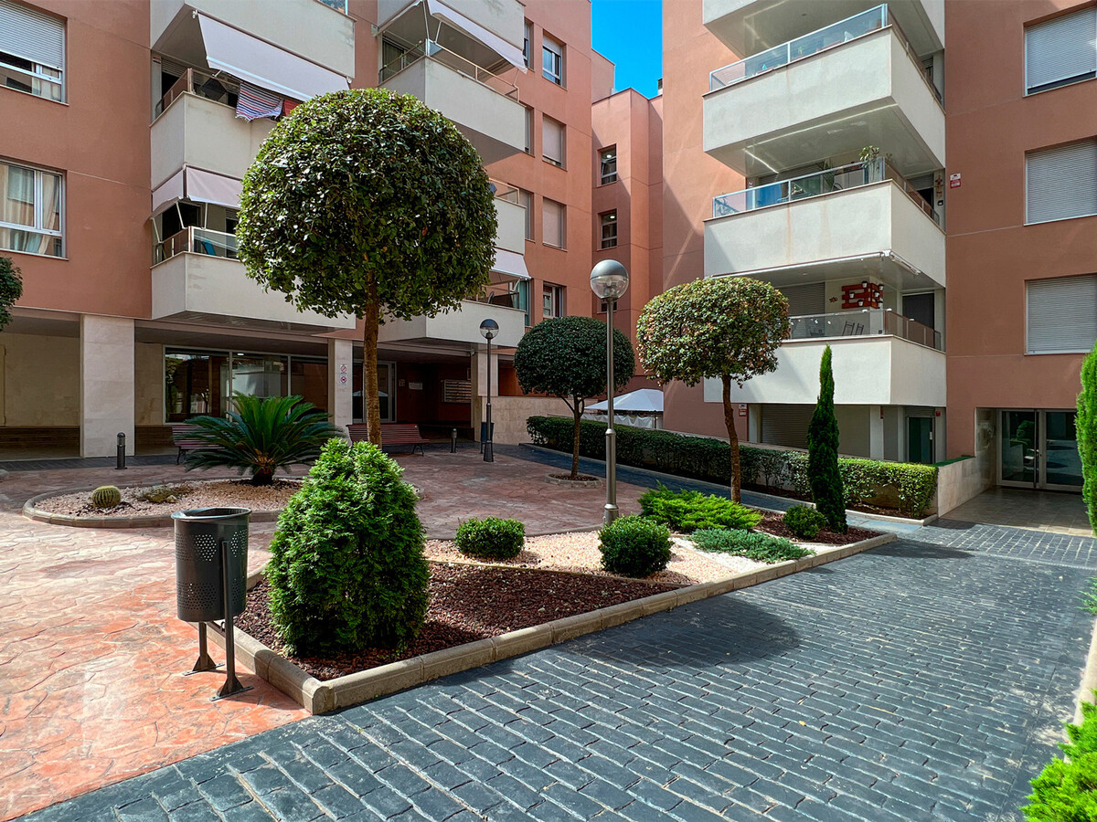 Appartement 5 pers. à Fenals, terrasse, piscine et plages - Photo 36