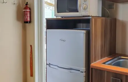 Mobil-home 6 pers. avec piscine chauffée à Aureilhan : photo 5