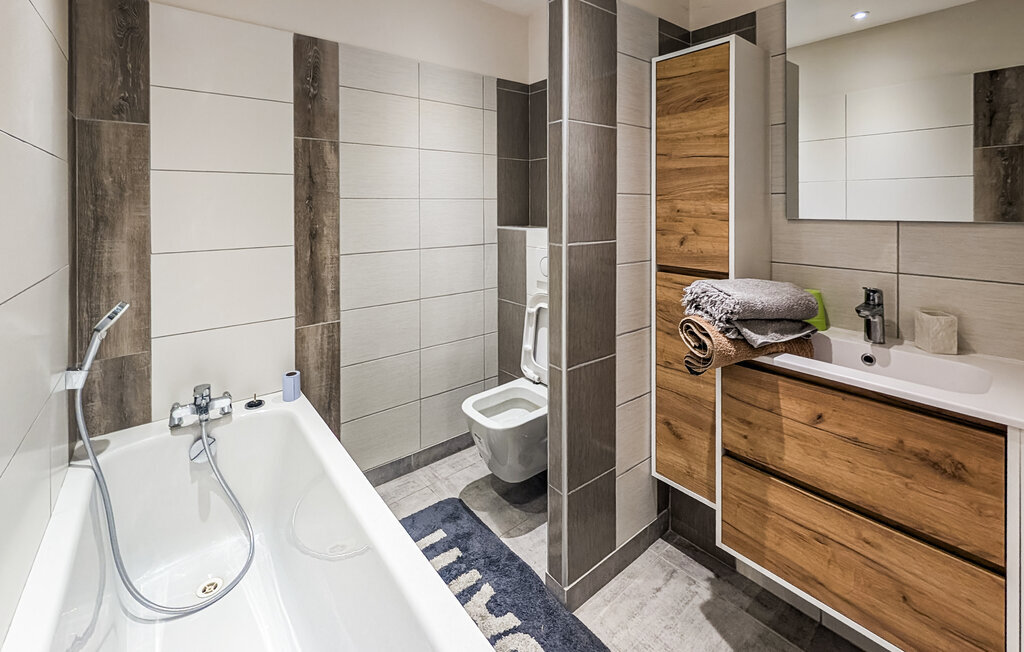 Appartement 50 m² Bellaffaire, vue montagne et accès randonnée - Photo 11