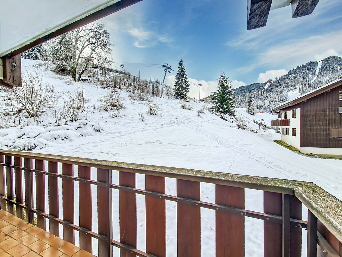 La Clusaz: Appartement 49m², 1 Chb, 6 pers, Balcon & Casier à skis - Photo 9