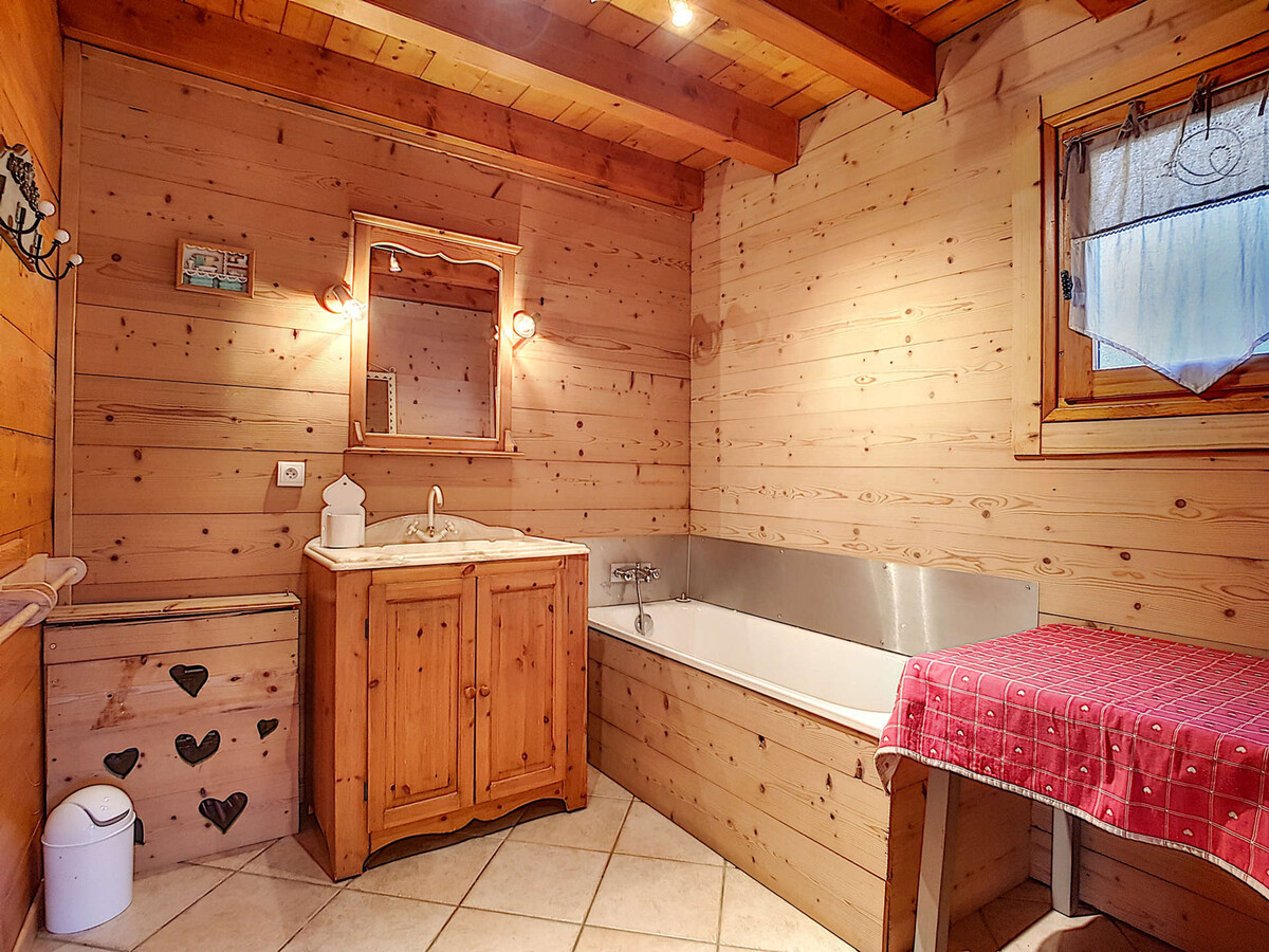 Chalet 116 m² 9 pers La Clusaz, garage + parking - Photo 12